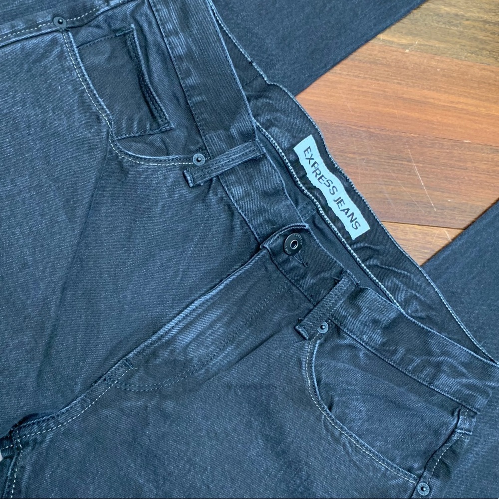 Express Jeans - Picture 3 of 6
